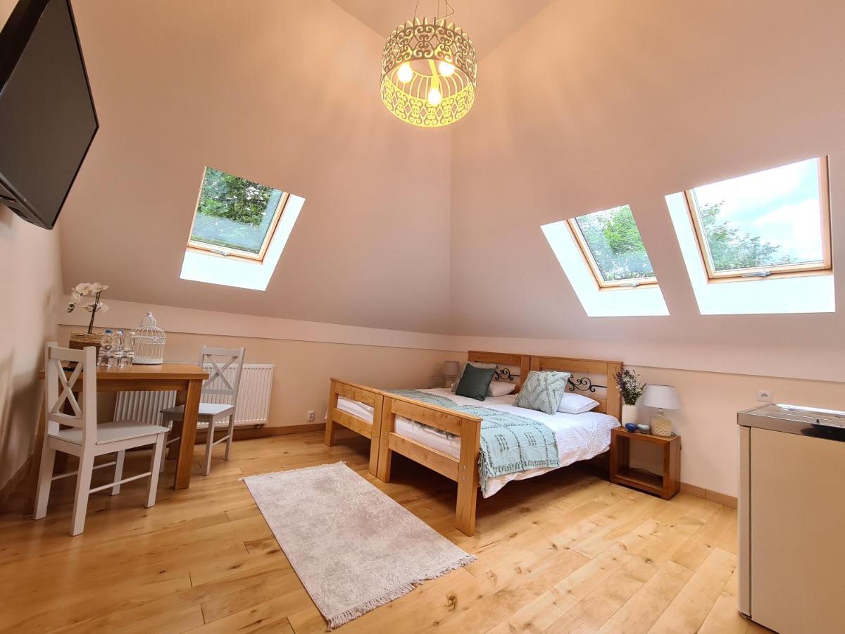 Bed and Breakfast Gosciniec Ilzanka Екстер'єр фото