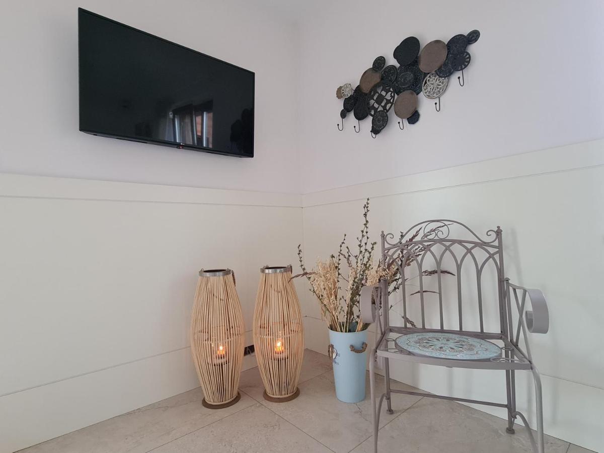 Bed and Breakfast Gosciniec Ilzanka Екстер'єр фото