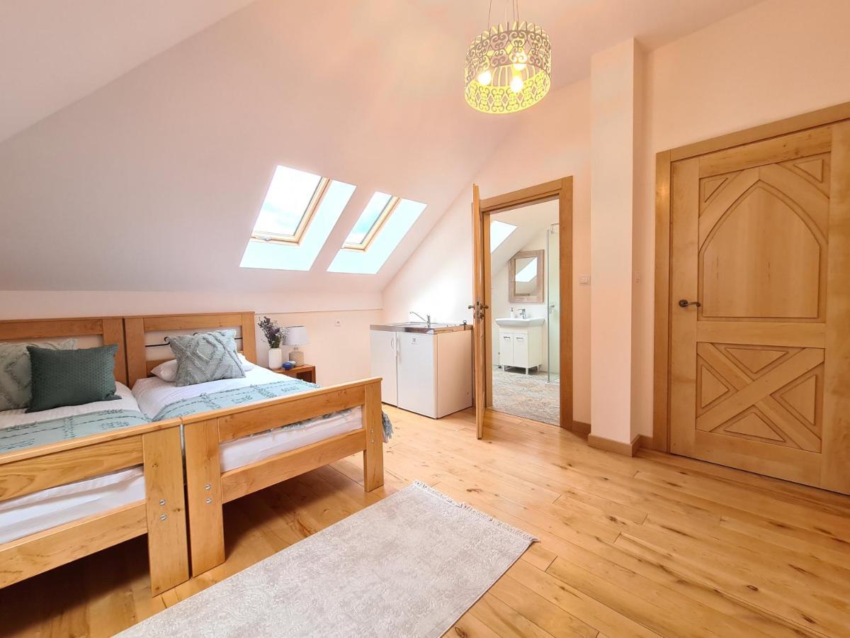 Bed and Breakfast Gosciniec Ilzanka Екстер'єр фото