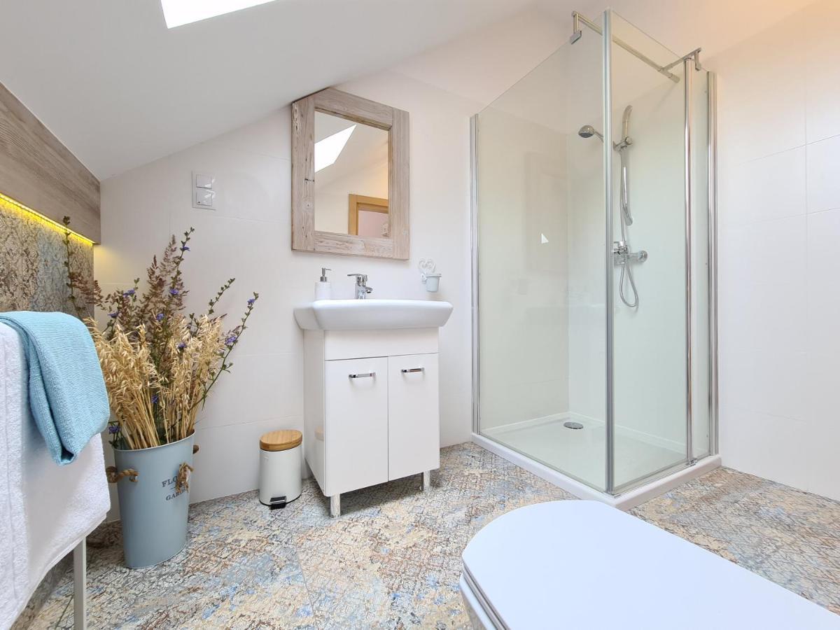 Bed and Breakfast Gosciniec Ilzanka Екстер'єр фото