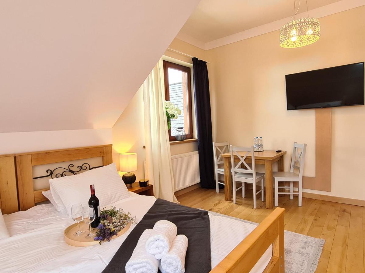 Bed and Breakfast Gosciniec Ilzanka Екстер'єр фото
