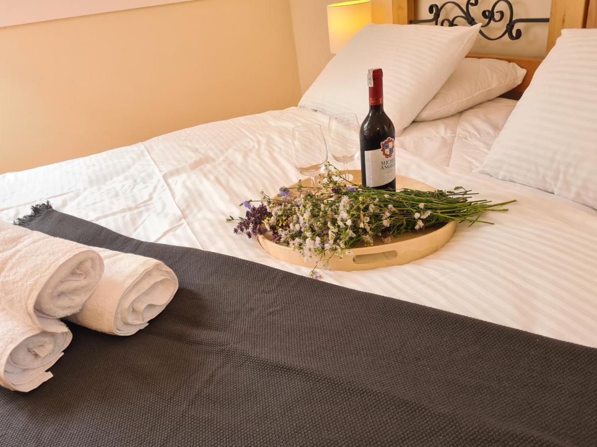 Bed and Breakfast Gosciniec Ilzanka Екстер'єр фото